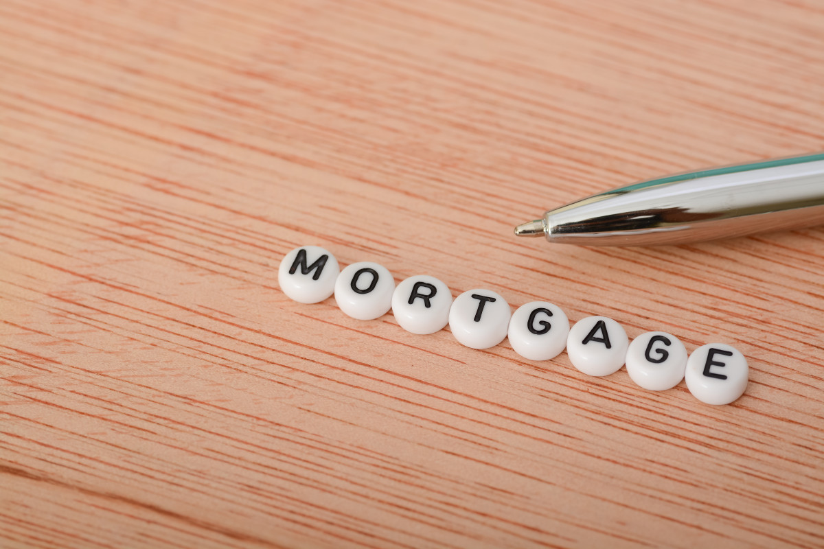 Crédit immobilier: taux bas, est-ce toujours le moment d'emprunter?